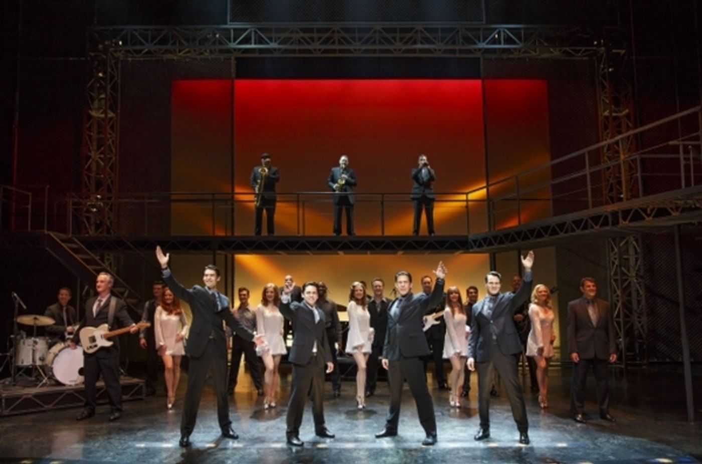Photo Flash: First Look at West End's Original 'Frankie Valli' Ryan Molloy in Broadway's JERSEY BOYS  Image