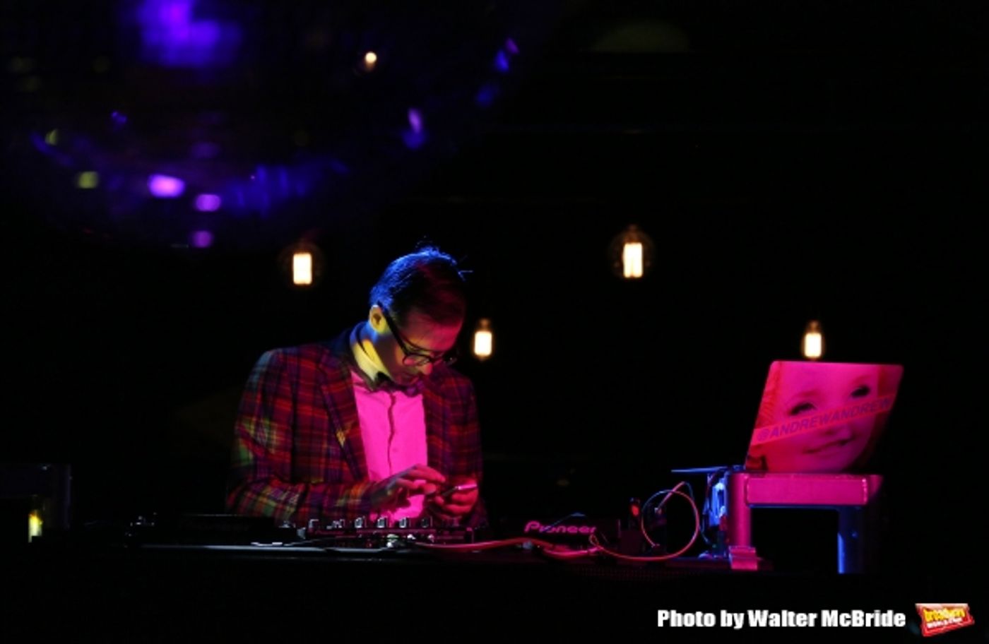 Photo Coverage: Constanine Maroulis, Billy Magnussen & More Rock Out for BROADWAY THE HARDWAY - Part One  Image