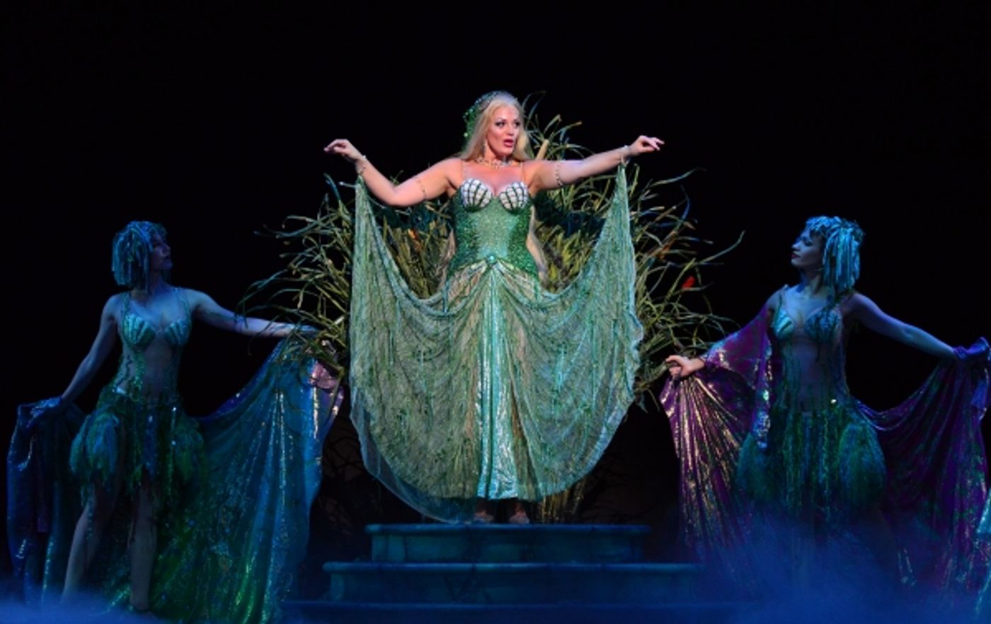 Photo Flash: First Look at Tom Hewitt, Elizabeth Stanley and More in Pittsburgh CLO's SPAMALOT  Image