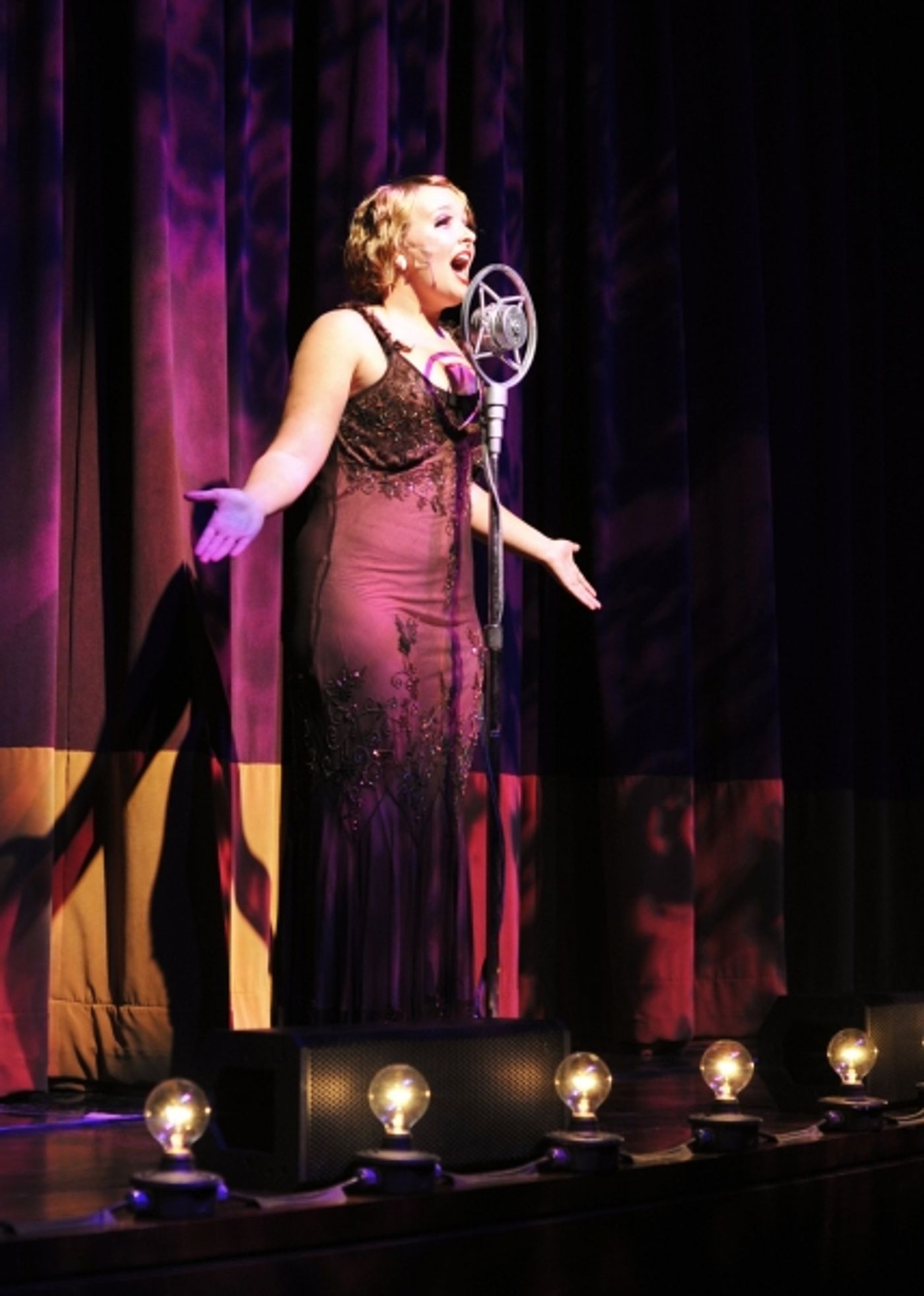 Photo Flash: First Look at CABARET at Franklin Theatre  Image