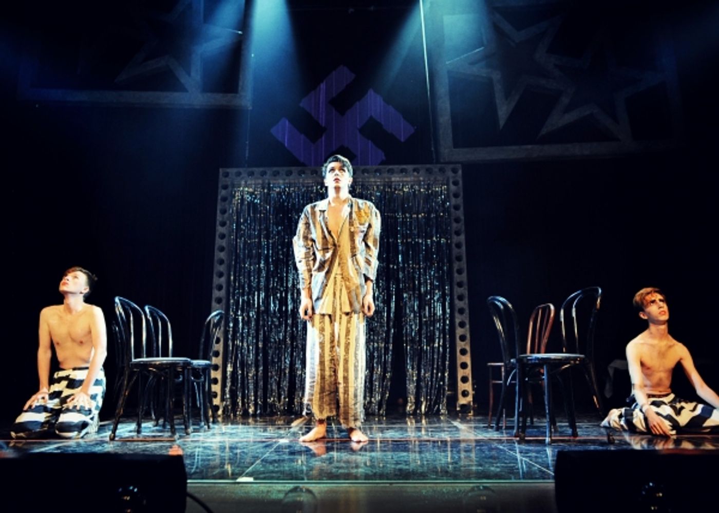 Photo Flash: First Look at CABARET at Franklin Theatre  Image