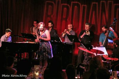 Lindsay Mendez Photo