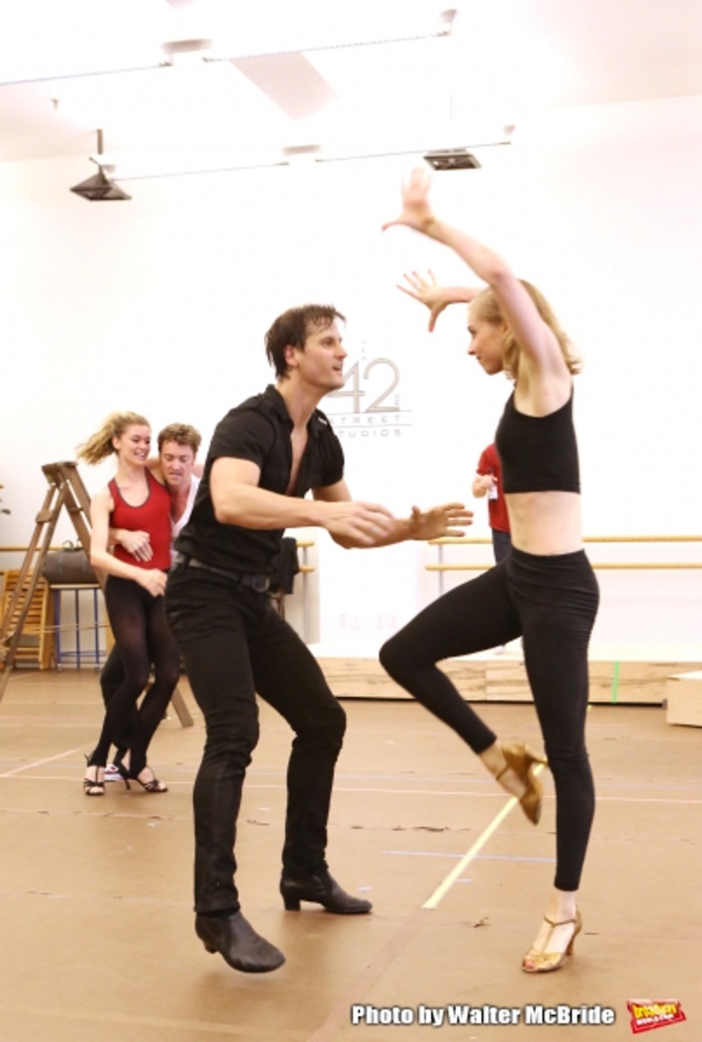 Photo Coverage: Having the Time of Their Lives! Get a Sneak Peek of DIRTY DANCING Tour  Image