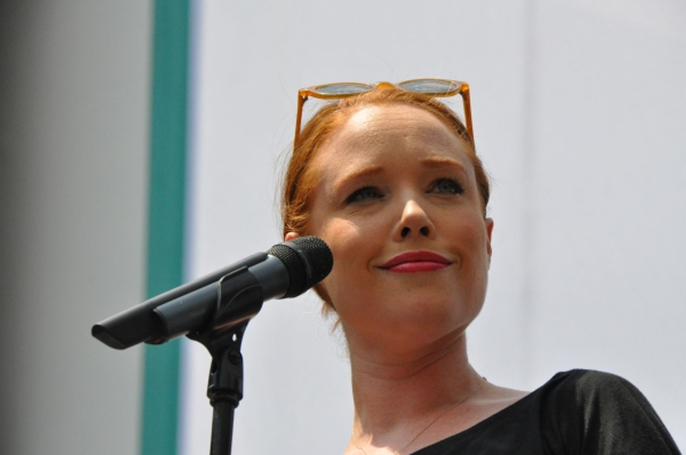 Photo Coverage: Casts of GENTLEMAN'S GUIDE, HEATHERS and More Visit Broadway in Bryant Park!  Image