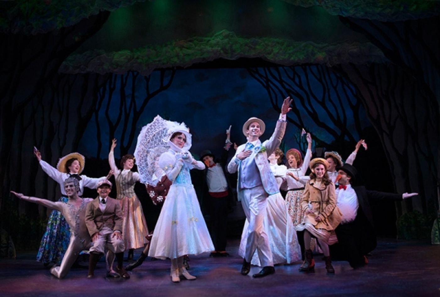 Photo Flash: First Look at Gail Bennett, Tony Mansker and More in Ogunquit's MARY POPPINS  Image