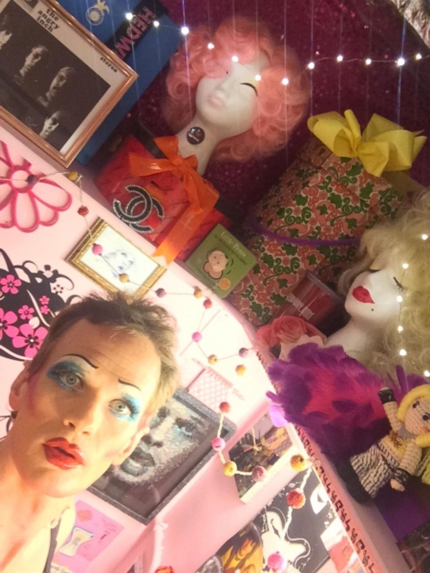 Photo Flash: HEDWIG's Neil Patrick Harris Tweets Before- and After-Show Selfies - Sans Clothes!  Image