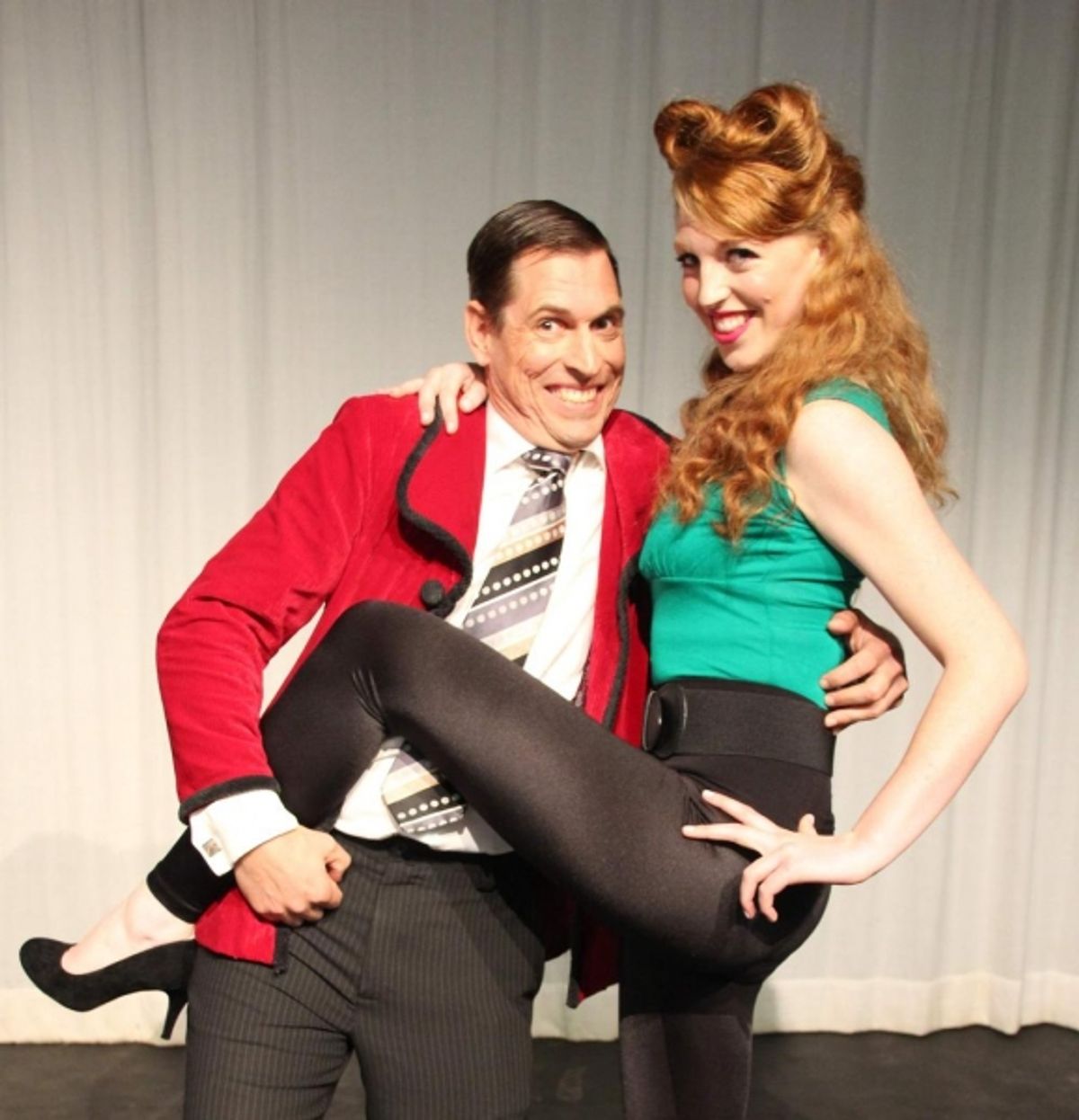 950s husband Fred Bunson (Gary de-Vries) doesnÃ¢â‚¬â„¢t quite know what to make of sexually frustrated alien Yoni (Kate Lloyd) at 