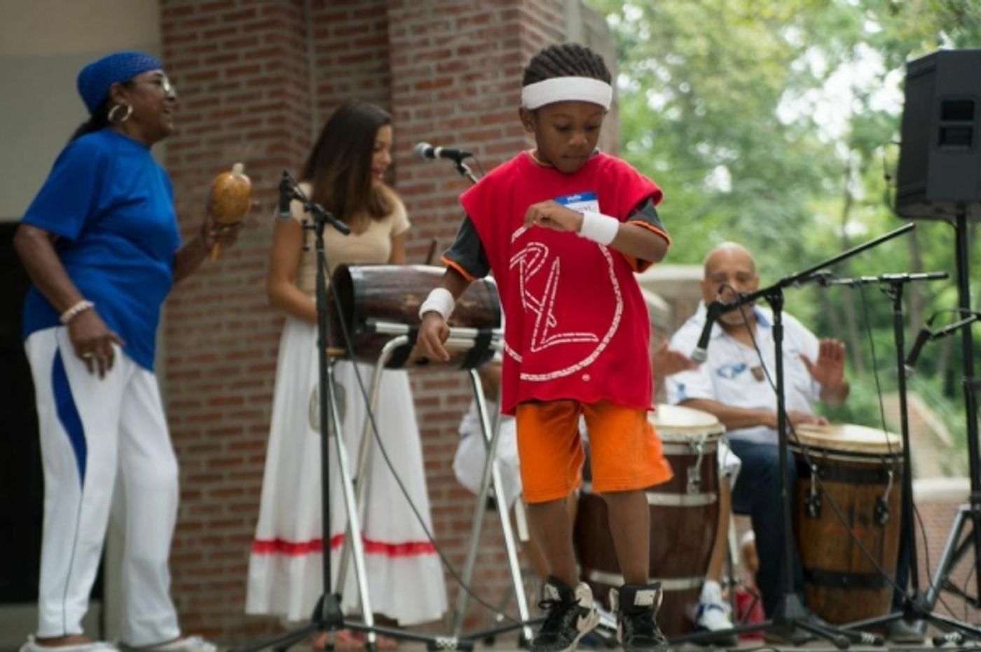 Photo Flash: Rickey Tripp, Rebecca Larkin and Luis Salgado Help Close R.Evolucion Latina's 7th Annual D2GB Camp  Image
