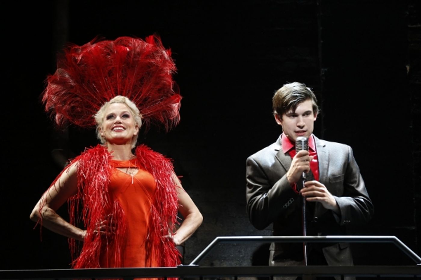 Photo Flash: First Look at Cady Huffman, Kate Shindle and More in 'REVOLUTION IN THE ELBOW' at Minetta Lane  Image