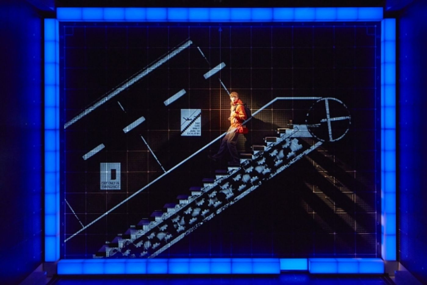 Photo Flash: Sneak Peek at THE CURIOUS INCIDENT OF THE DOG IN THE NIGHT-TIME, Coming to Broadway This Fall  Image