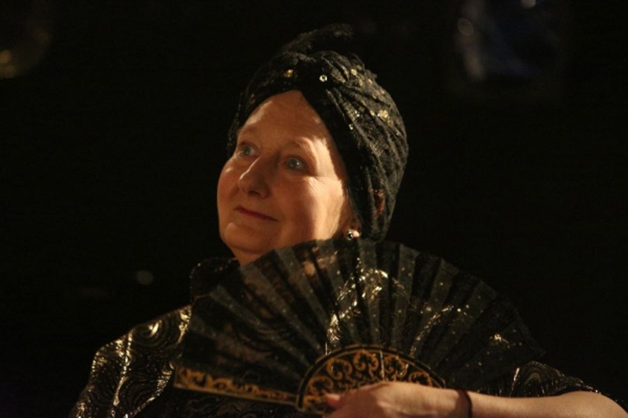 Photo Flash: First Look at Ruby in the Dust's LADY WINDERMERE'S FAN, Now Playing at King's Head Theatre Image