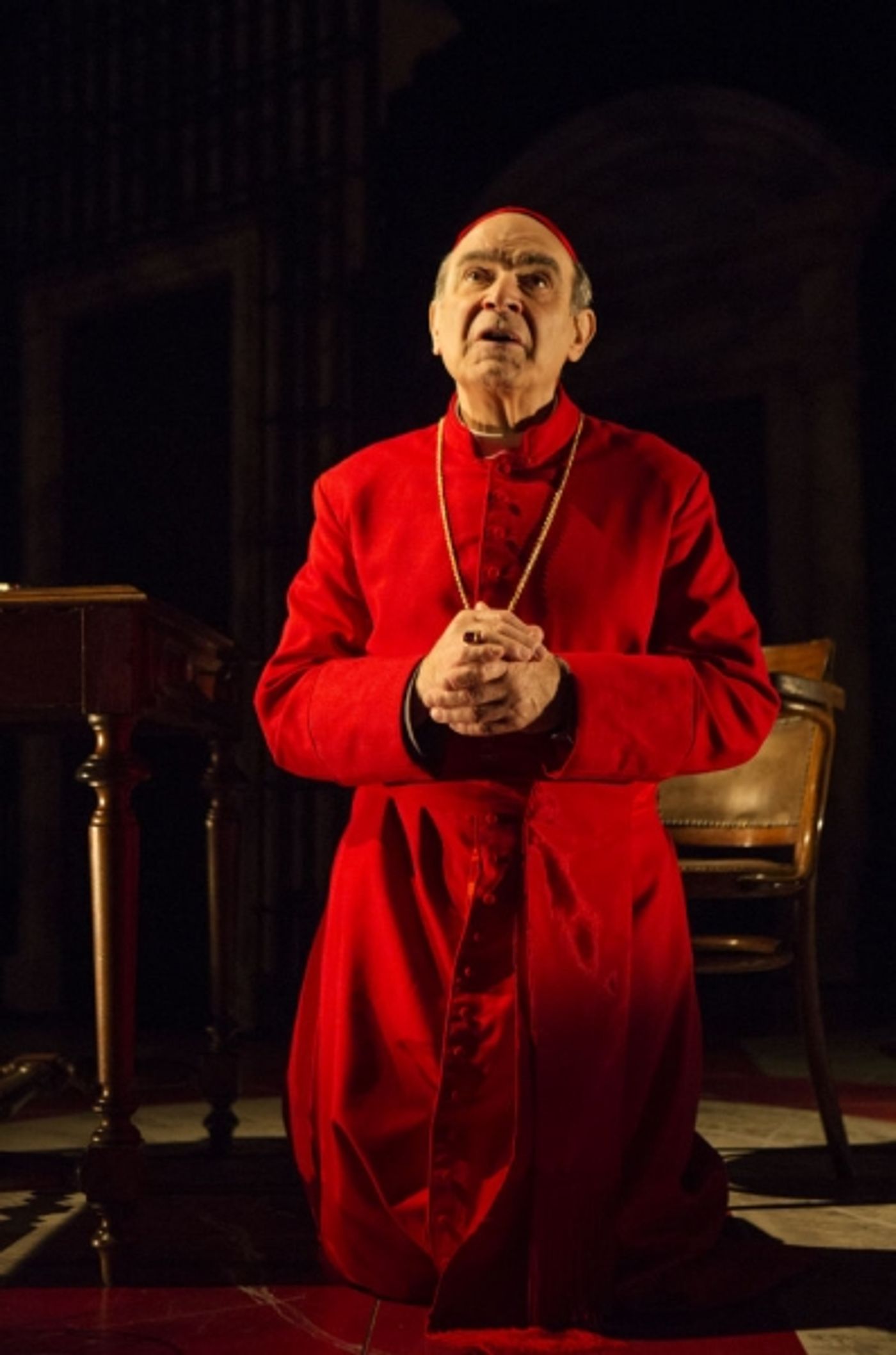 Photo Flash: First Look at David Suchet, John O'May and More in THE LAST CONFESSION  Image