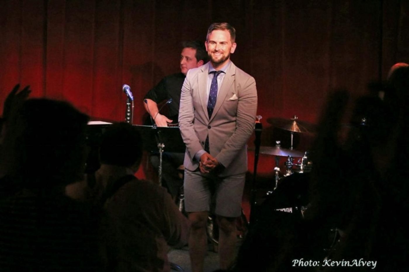 Photo Flash: Daniel Reichard Performs in Broadway at Birdland Series  Image