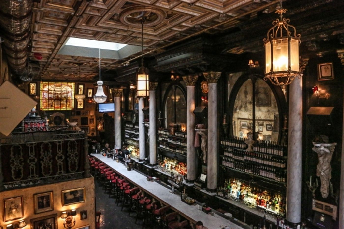 Photo Coverage: BACKSTAGE WITH PETER LEDONNE Broadcasts from Lillie's  Image