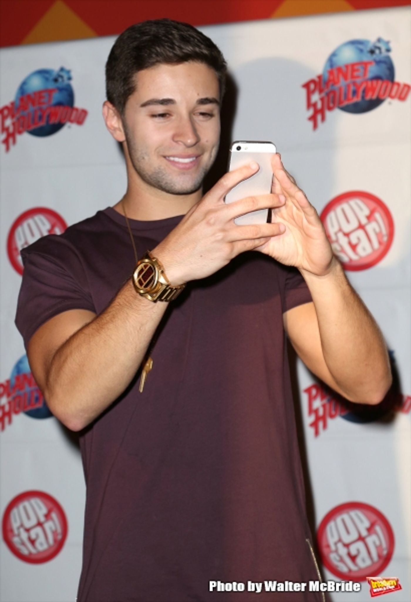 Photo Coverage: Inside Jake Miller's Handprinting Ceremony at Planet Hollywood  Image