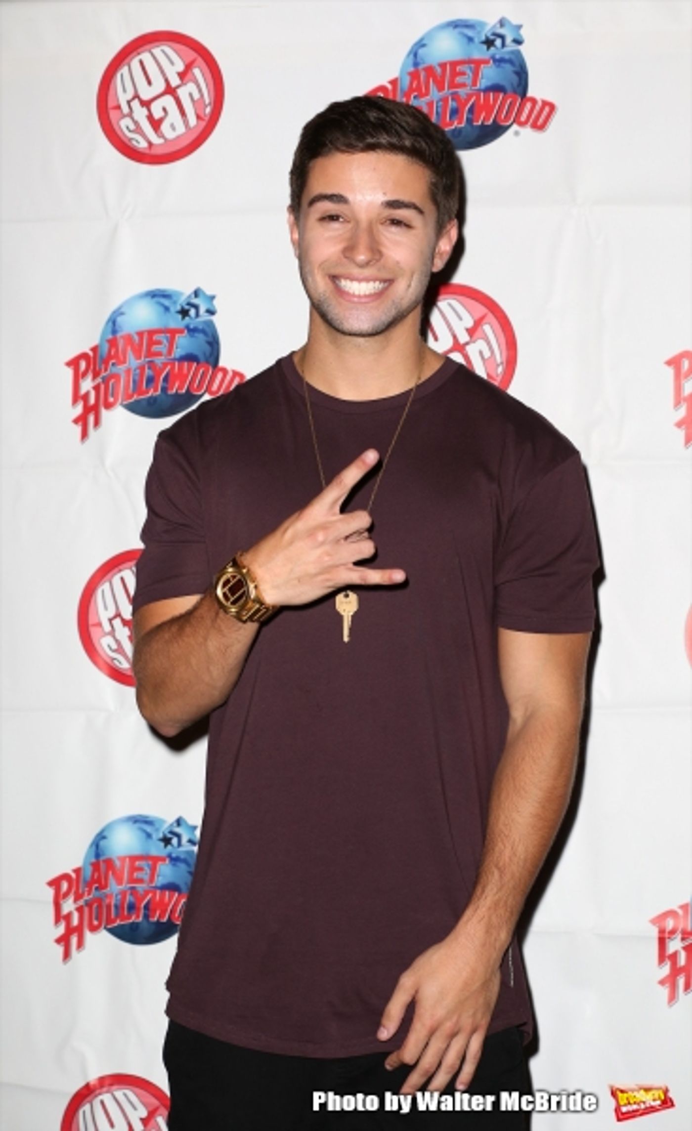 Photo Coverage: Inside Jake Miller's Handprinting Ceremony at Planet Hollywood  Image