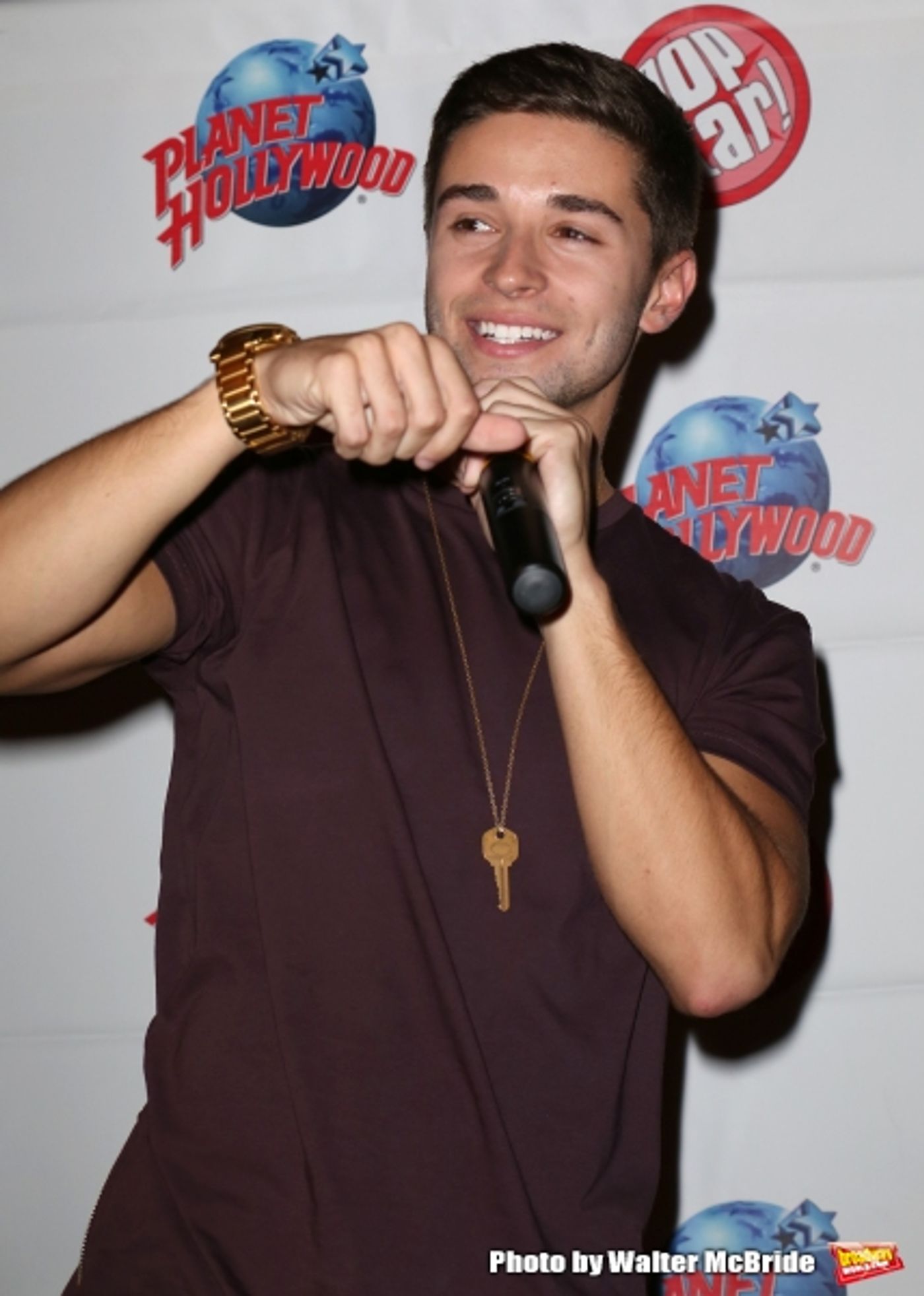Photo Coverage: Inside Jake Miller's Handprinting Ceremony at Planet Hollywood  Image
