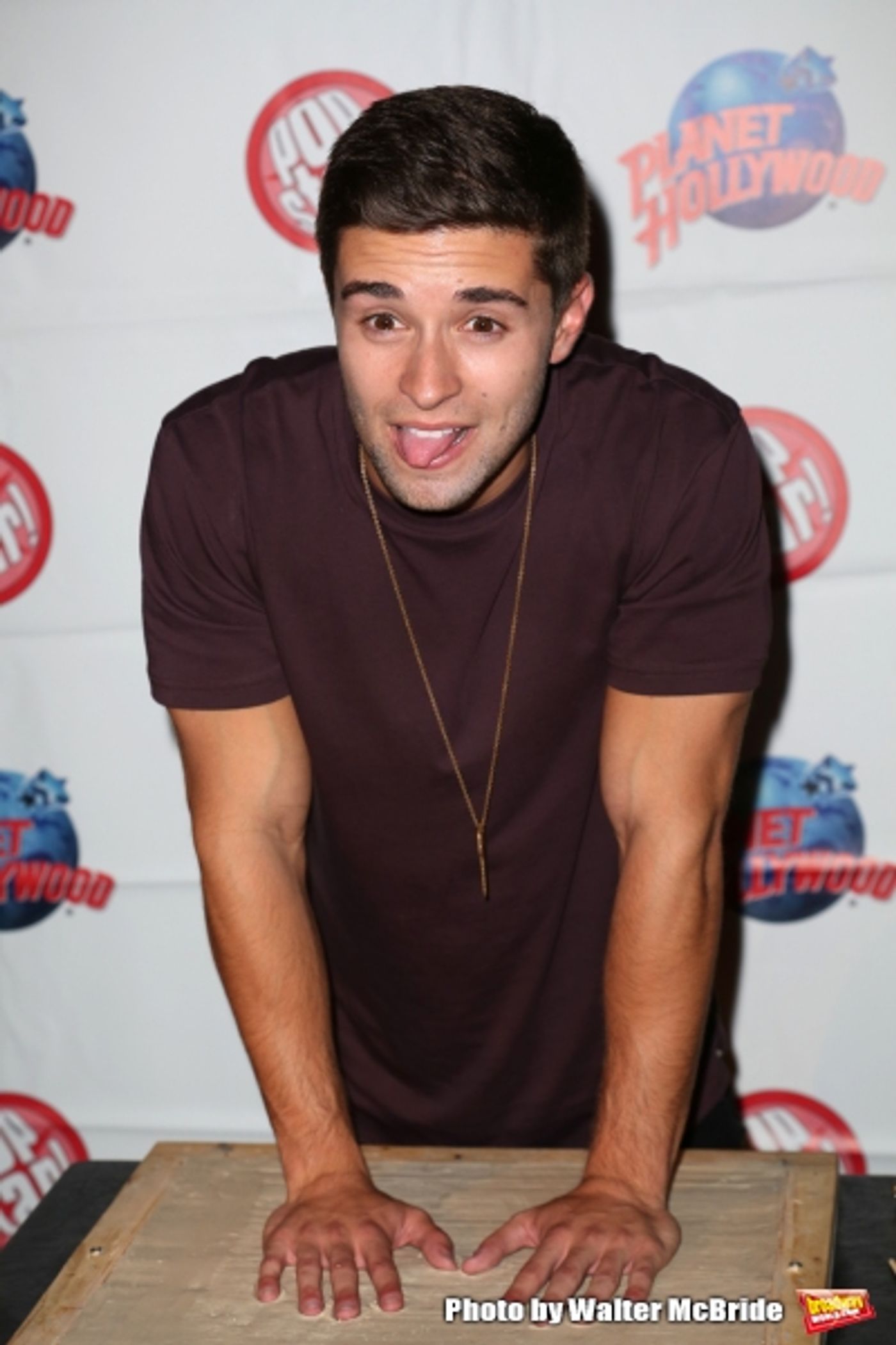 Photo Coverage: Inside Jake Miller's Handprinting Ceremony at Planet Hollywood  Image