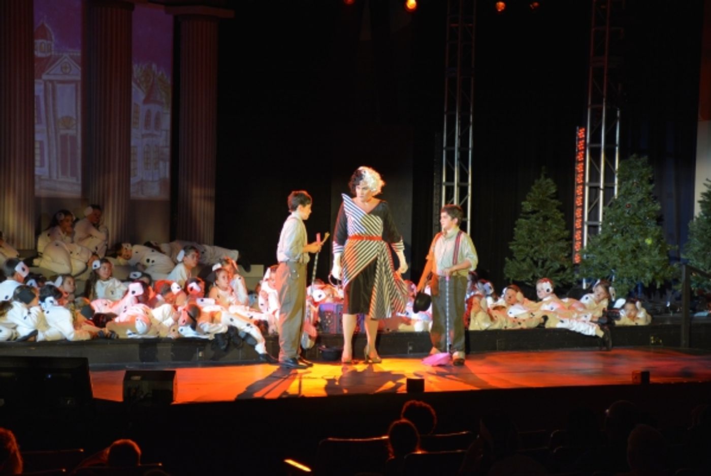 Photo Flash: Dennis DeYoung's 101 DALMATIANS Opens at Newtown High School  Image