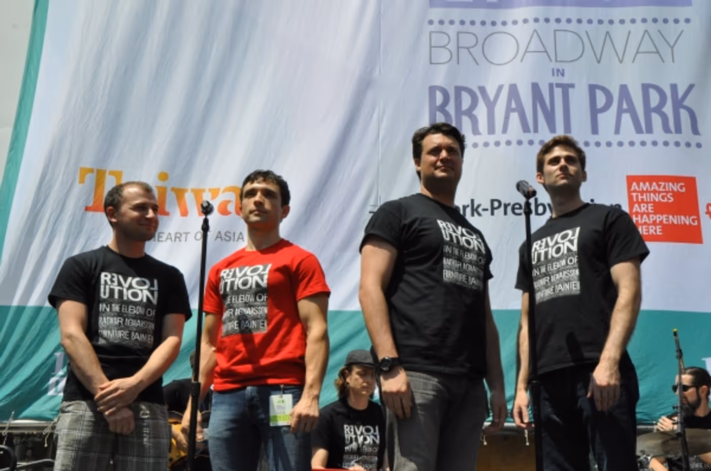 Photo Coverage: Casts of JERSEY BOYS, CABARET and More Visit BROADWAY IN BRYANT PARK! Image
