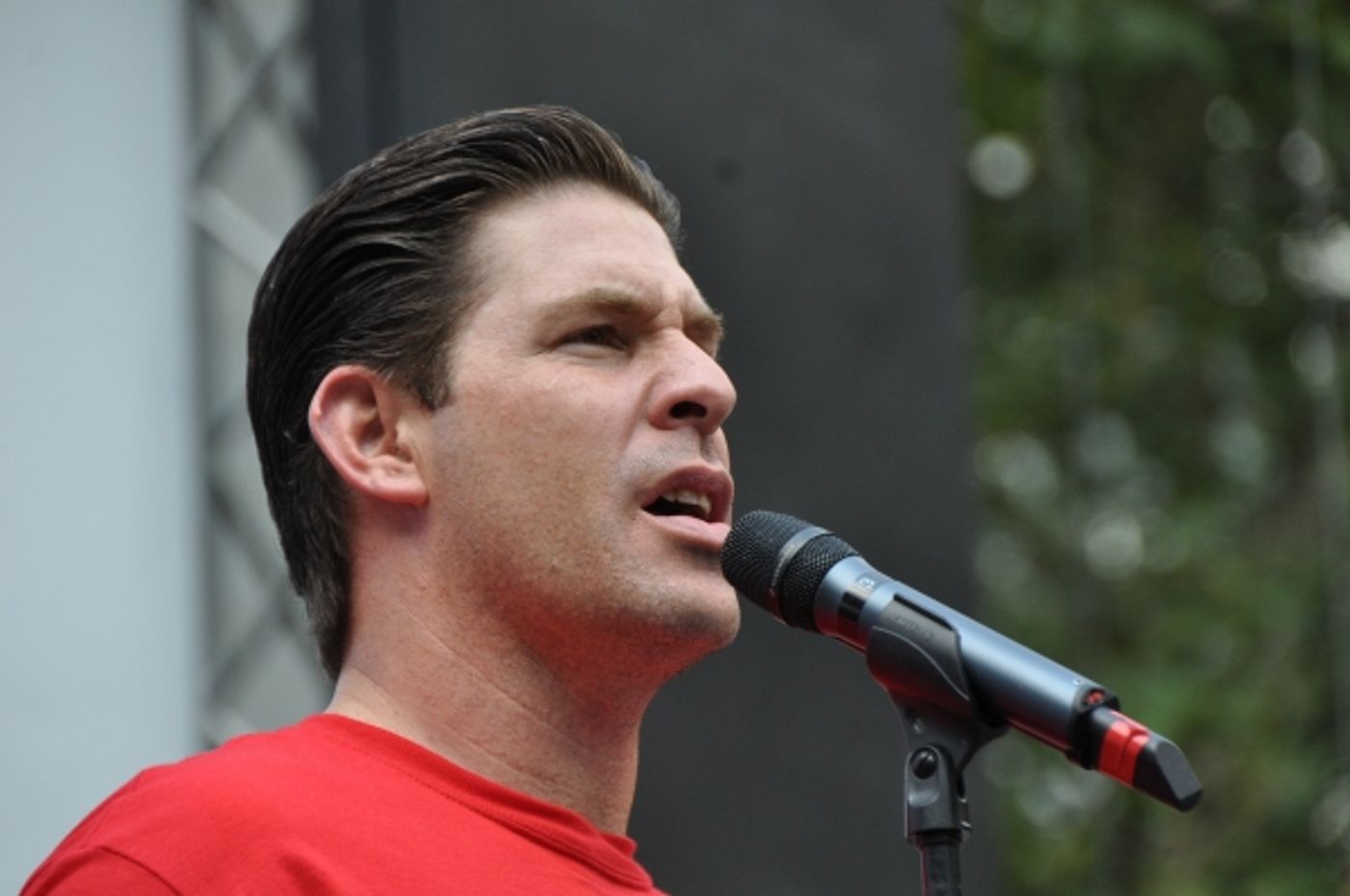 Photo Coverage: Casts of JERSEY BOYS, CABARET and More Visit BROADWAY IN BRYANT PARK! Image