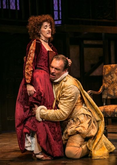 Aedin Moloney, disguised as a fine lady, baits an infatuated Sir Epicure Mammon (Bren Photo