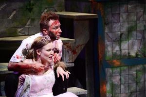 Erin Barlow and Geoff Button Photo