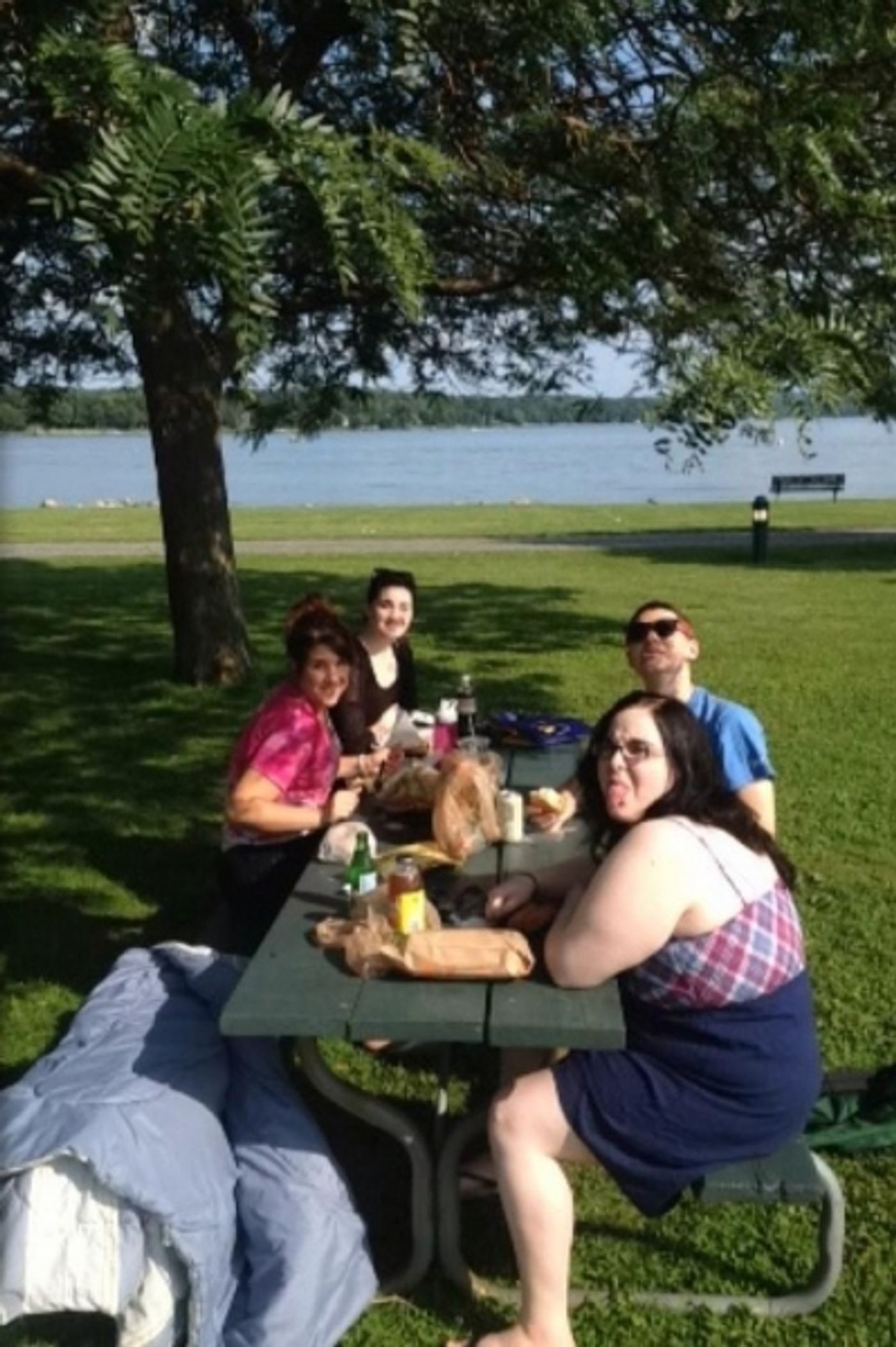 Photo Flash: Saturday Intermission Pics, Aug 9 - West End Casts Support THE PHILIPPINE DREAM and More!  Image