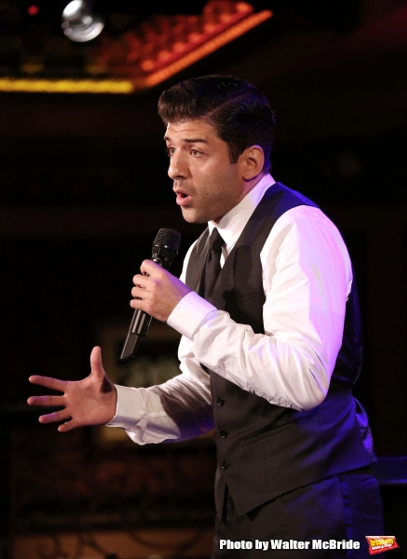 Photo Coverage: Tony Yazbeck Previews THE FLOOR ABOVE ME at 54 Below  Image
