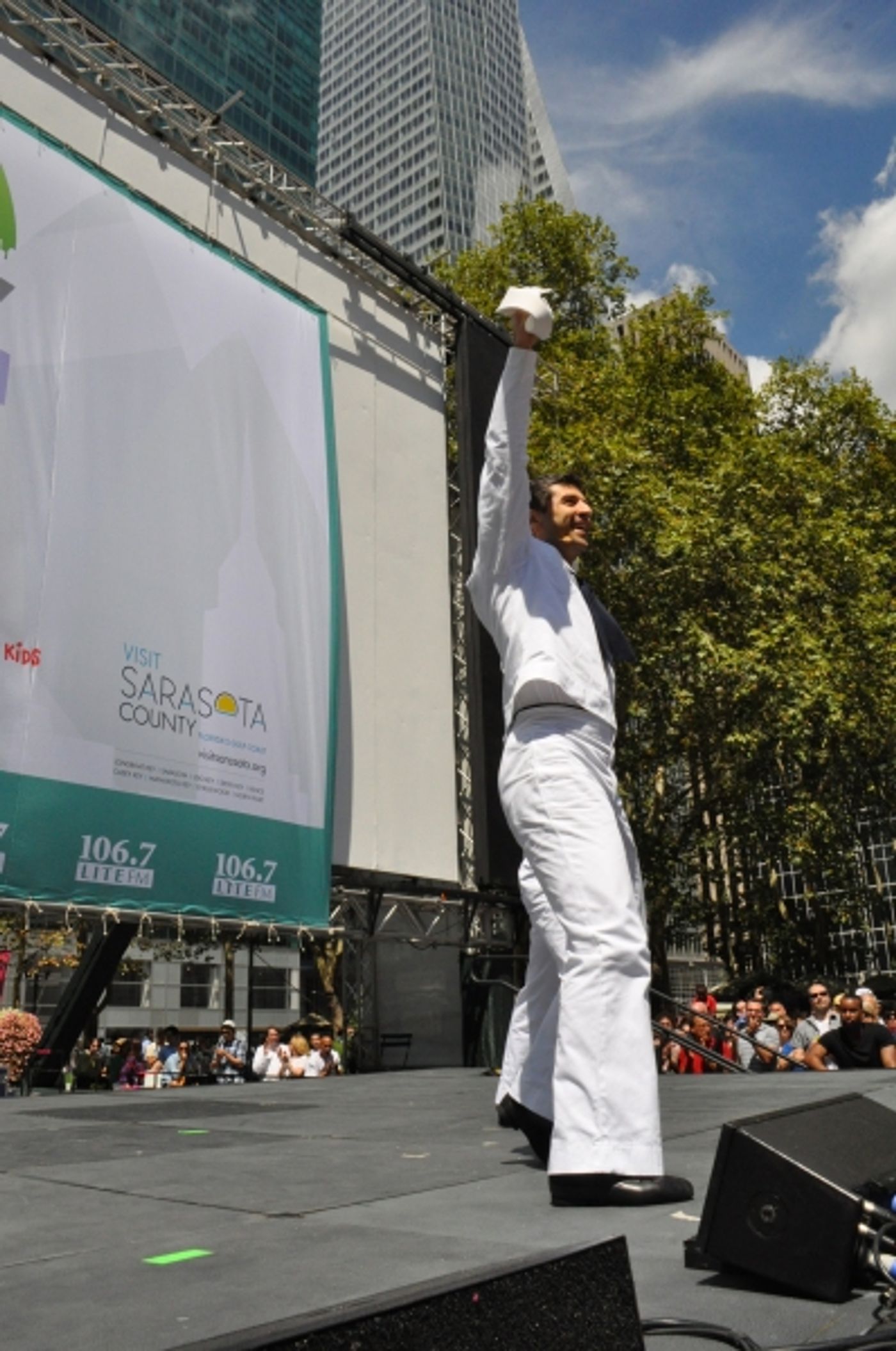 Photo Coverage: MATILDA, MOTOWN, ON THE TOWN & More Conclude BROADWAY IN BRYANT PARK's 2014 Season  Image