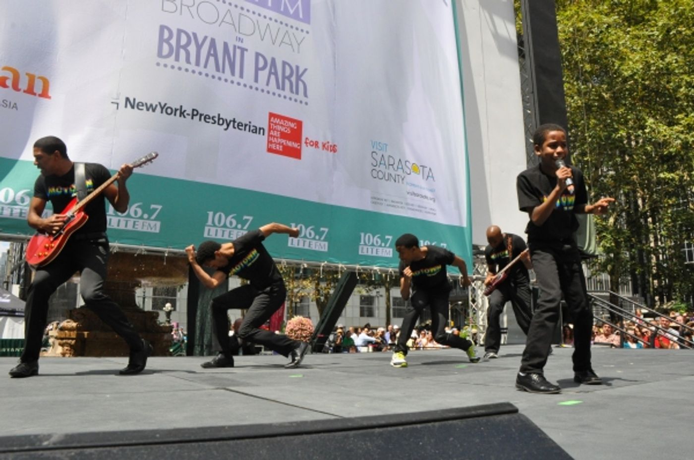 Photo Coverage: MATILDA, MOTOWN, ON THE TOWN & More Conclude BROADWAY IN BRYANT PARK's 2014 Season  Image