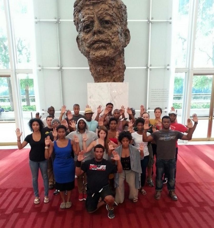 Photo Flash: Saturday Intermission Pics, Aug 16 - ROCKY Says Farewell and More! Image