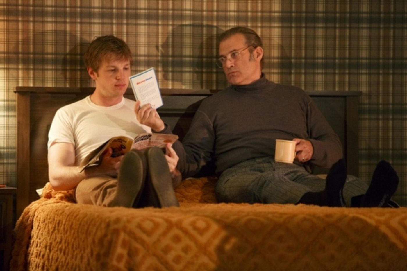 Photo Flash: First Look at Signature Theatre's THE WAYSIDE MOTOR INN with Marc Kudisch, Rebecca Henderson & More  Image