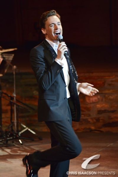 Erich Bergen Photo
