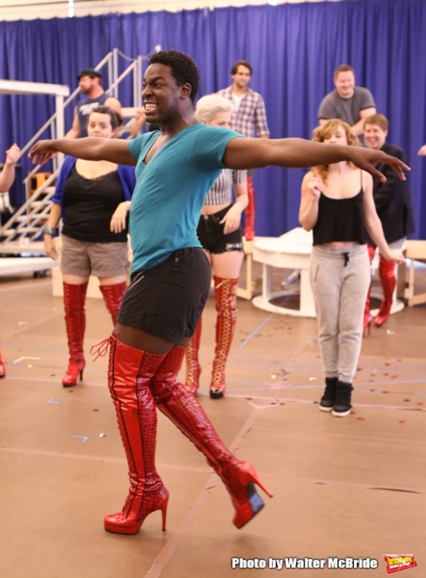 Photo Coverage: Let Them Raise You Up- KINKY BOOTS Tour Cast Gives Performance Preview! Image