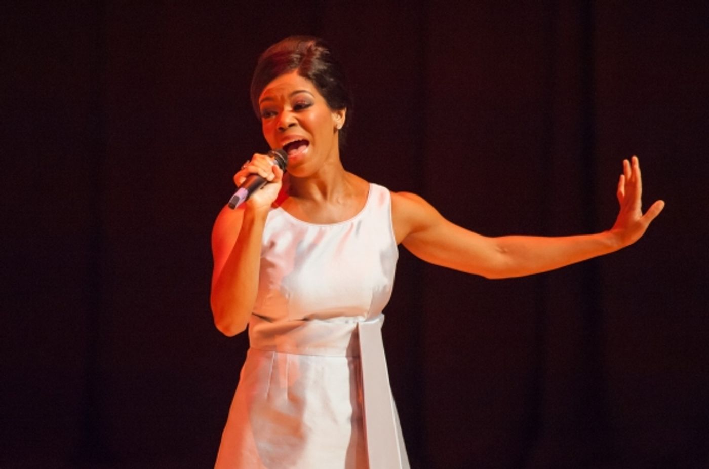 Photo Flash: Inside Segerstrom Center's Season Preview with the Touring Casts of MOTOWN, PIPPIN & More!  Image