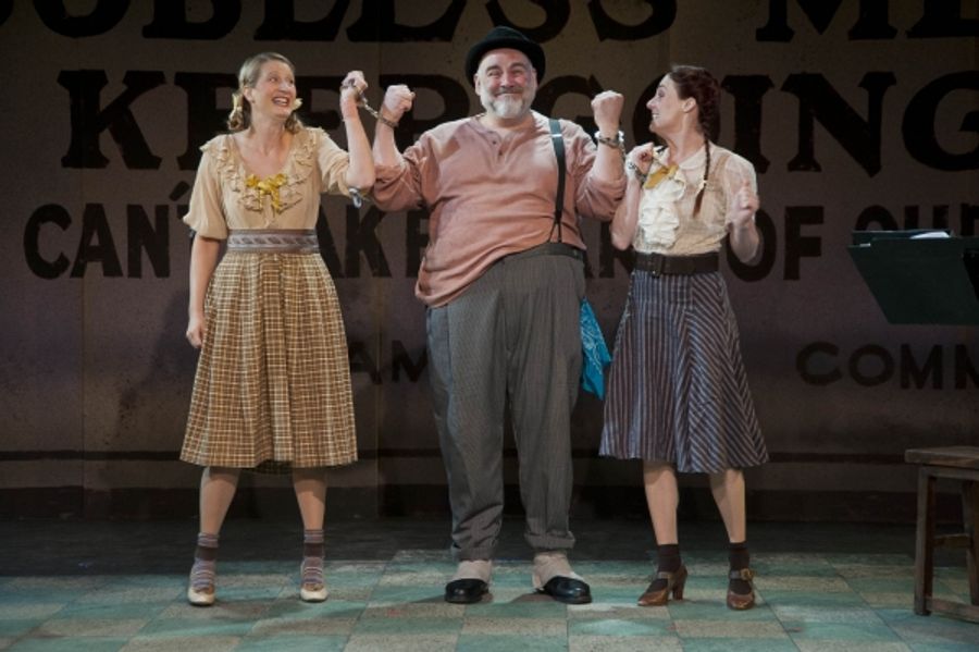 Photo Flash: First Look at Barrington Stage Company's ROMANCE IN HARD TIMES Image