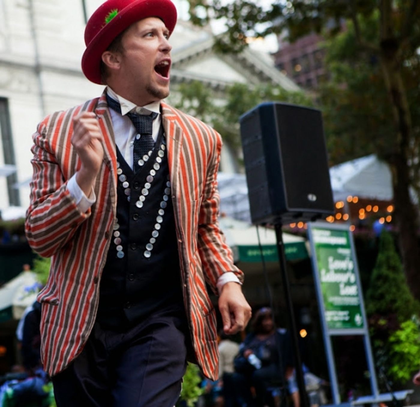 Photo Flash: First Look at Boomerang Theatre's LOVE'S LABOUR'S LOST at Bryant Park  Image
