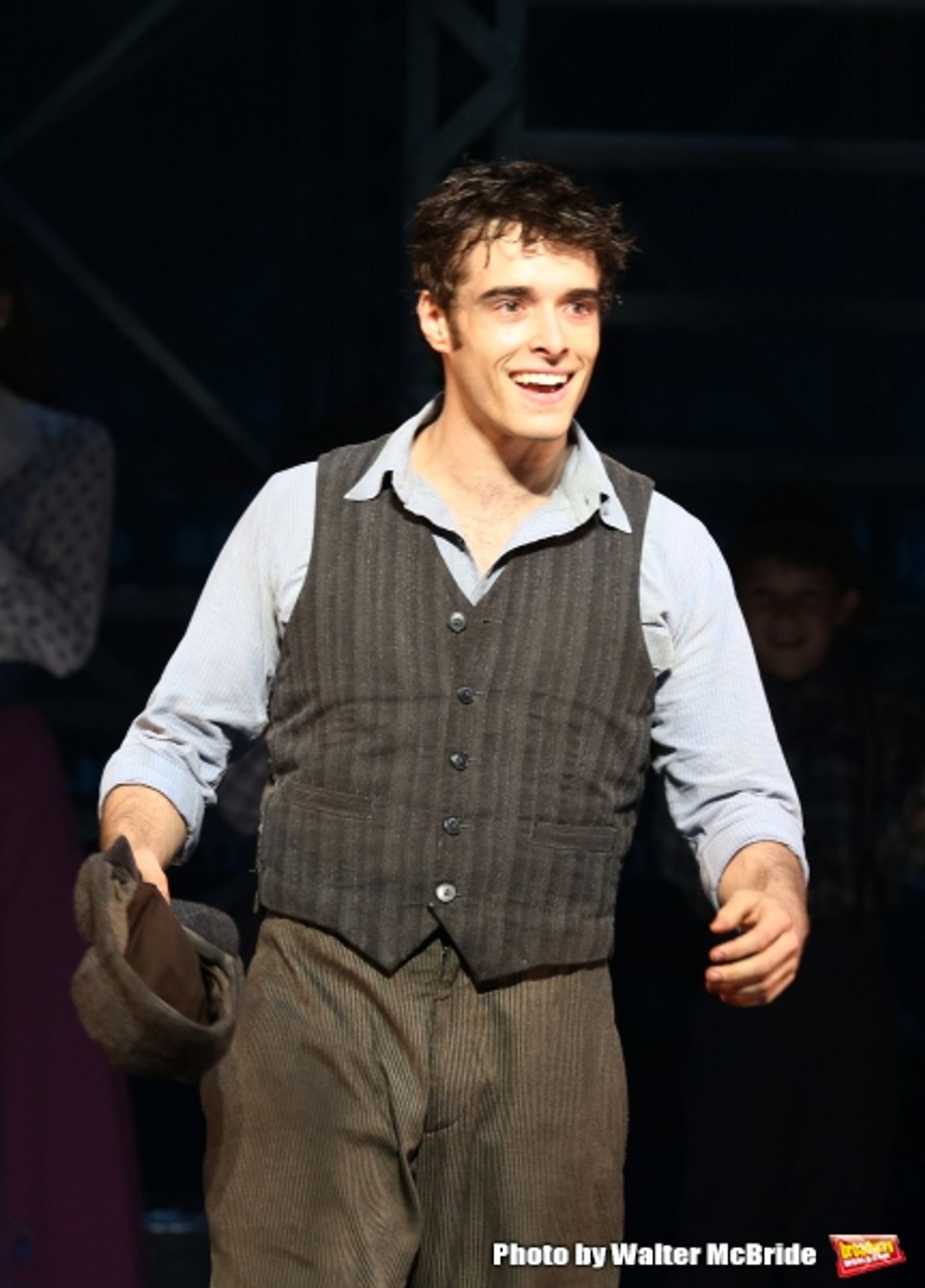 Photo Coverage: NEWSIES Cast Takes Final Broadway Bows at Nederlander Theatre!  Image