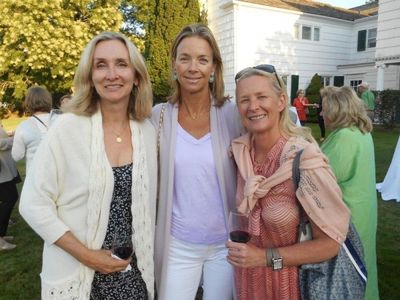 Rhonda Sherwood, Amy Fraser, Dee Hickey Photo