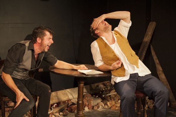 Max Saunders Singer, Jack Heath Photo