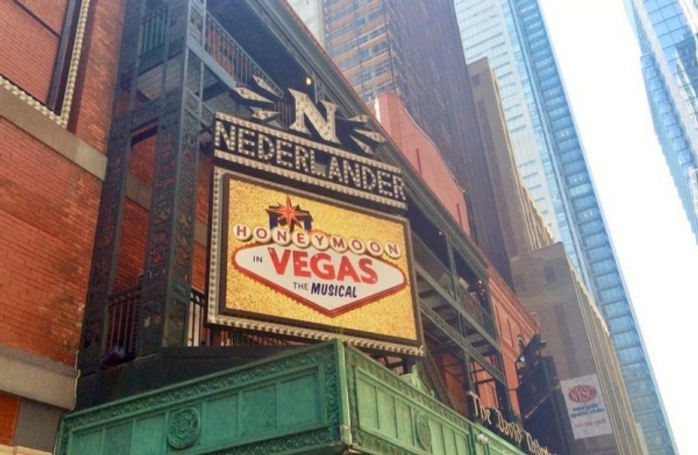 Photo Flash: Tony Danza Tweets First Look at HONEYMOON IN VEGAS Marquee!  Image