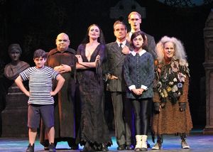 Ethan Eisenberg (Pugsley), Shaun Rice (Fester),  Rachel de Benedet (Morticia), David  Photo