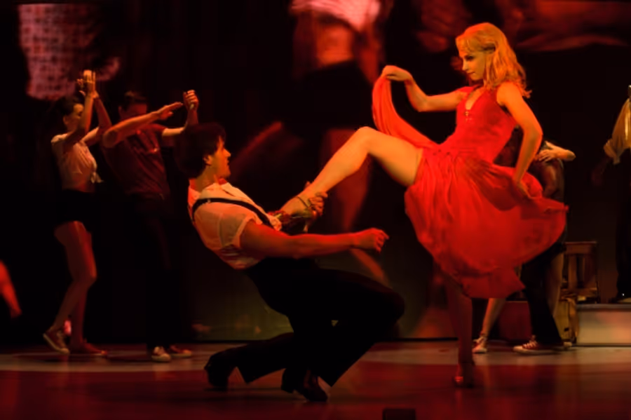 Photo Flash: DIRTY DANCING National Tour Production Shots Image