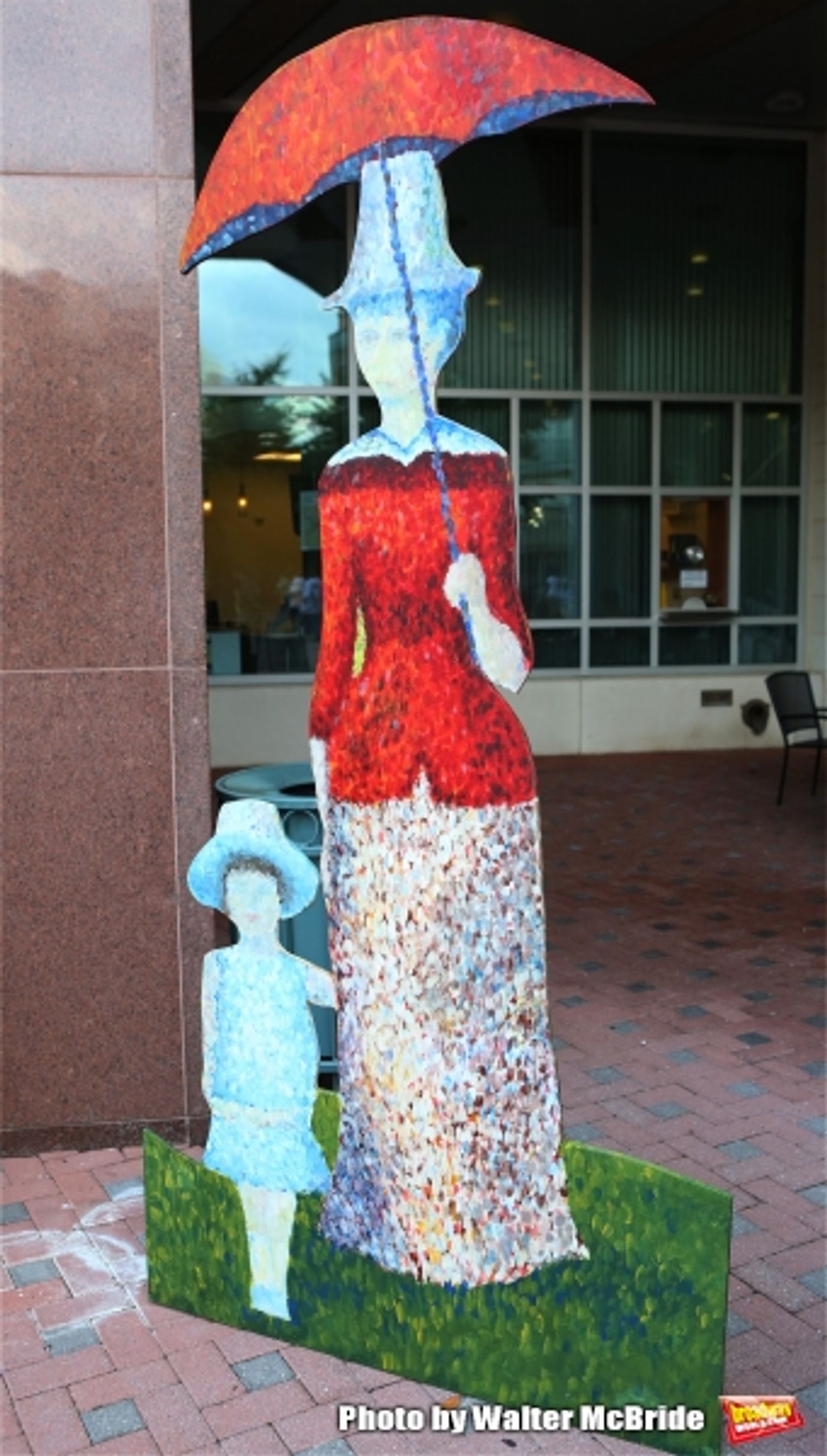 Exclusive Photo Coverage: SUNDAY IN THE PARK WITH GEORGE Cast Takes Bows at Signature Theatre  Image