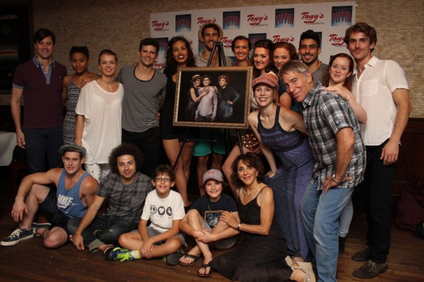 Photo Coverage: Andrea Martin Receives New PIPPIN Portrait on Tony di Napoli's Broadway Wall of Fame!  Image