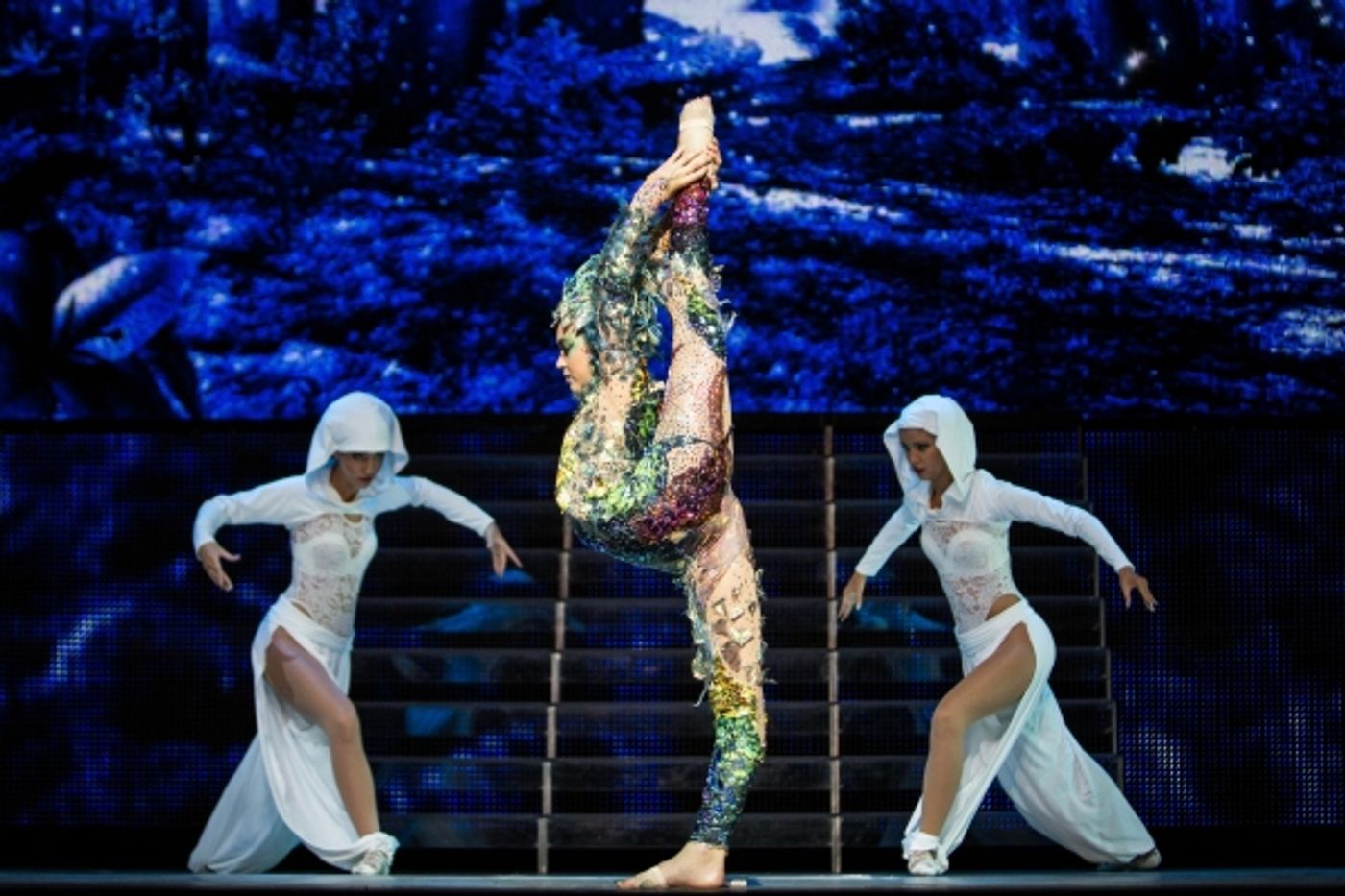 Photo Coverage: LORD OF THE DANCE by Michael Flatley, Starring GIRLS ALOUD's Nadine Coyle!  Image