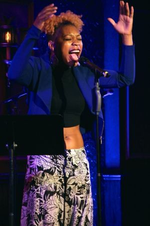 Ariana Groover sings a mash-up of Katy PerryÃ¢â‚¬â„¢s ''E.T.'' and ''Dark H Photo