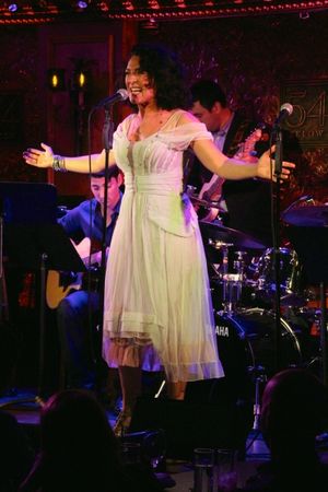 Jen Burleigh-Bentz performs ''I Do'' Photo