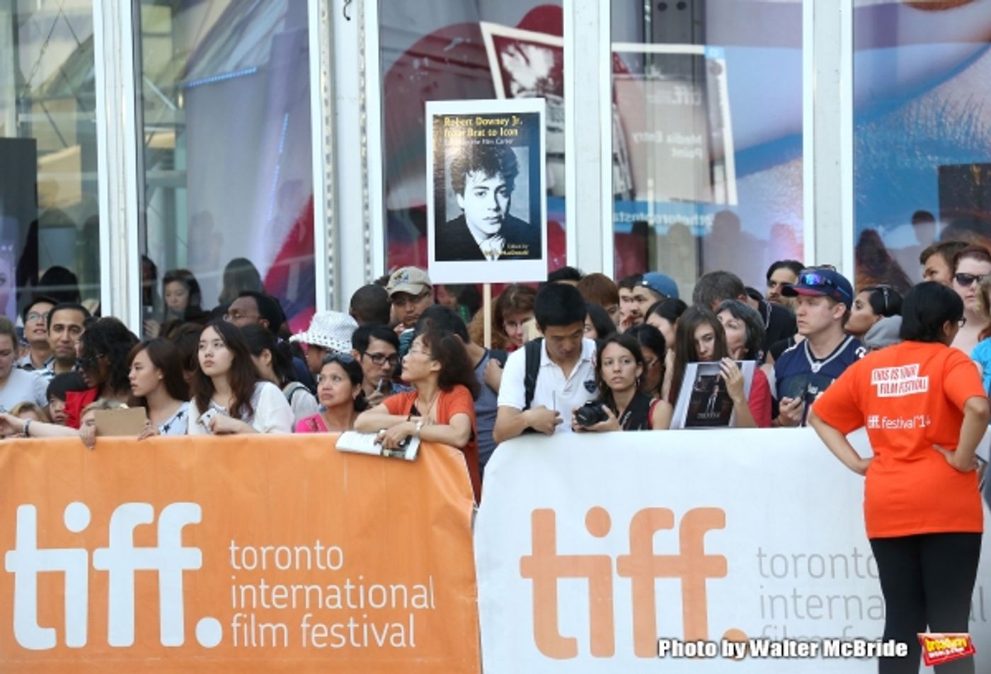 Photo Coverage: On the TIFF Red Carpet for THE JUDGE Image